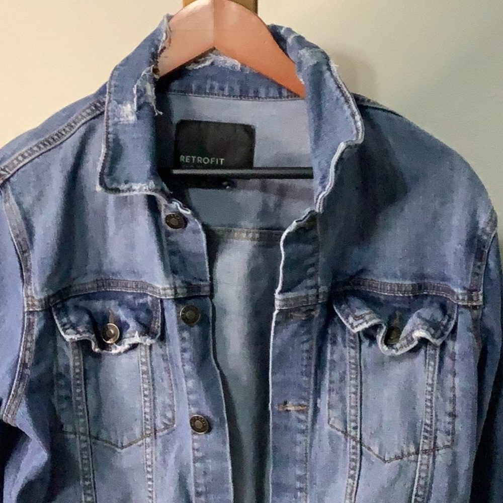 Retrofit Light Blue Denim Jacket - Picture 3 of 13